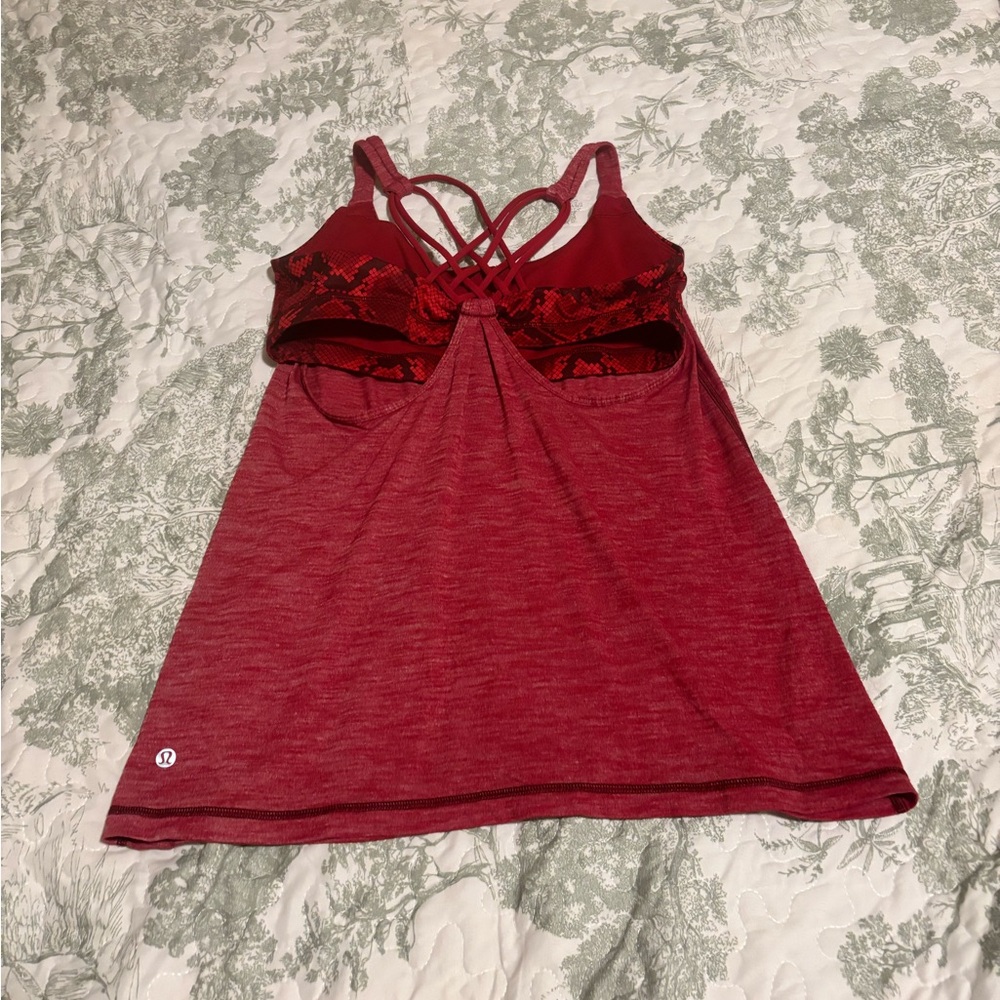 lululemon sz 8 Sunset Salutation Cranberry Strappy Back Tank top bra yoga gym - Picture 4 of 14